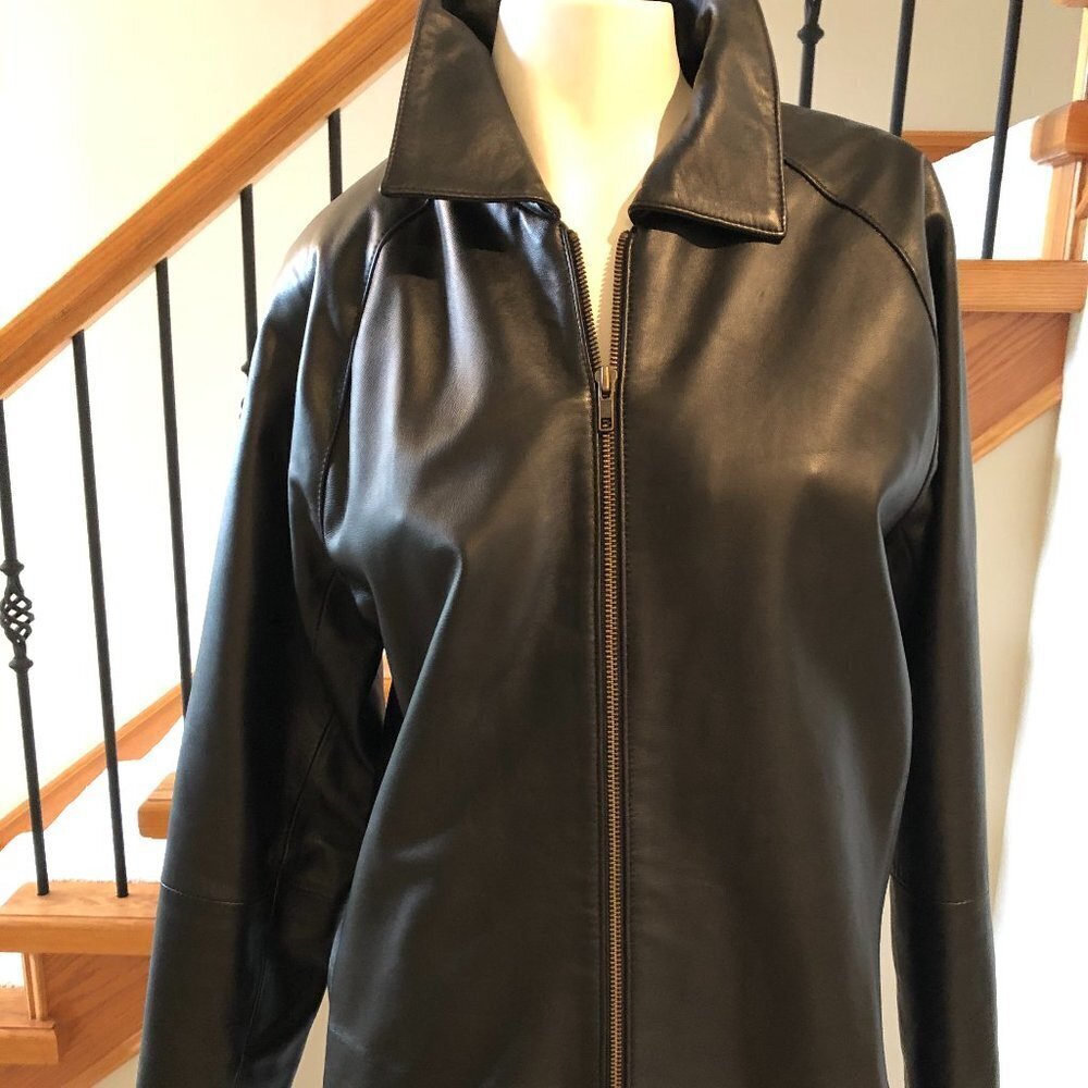 Casual Exposed Zip Lined Collared Genuine Leather Jacket Black sz M NWOT